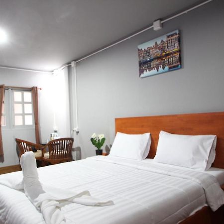 Aladdin Guest House Ko Phi Phi Exterior foto