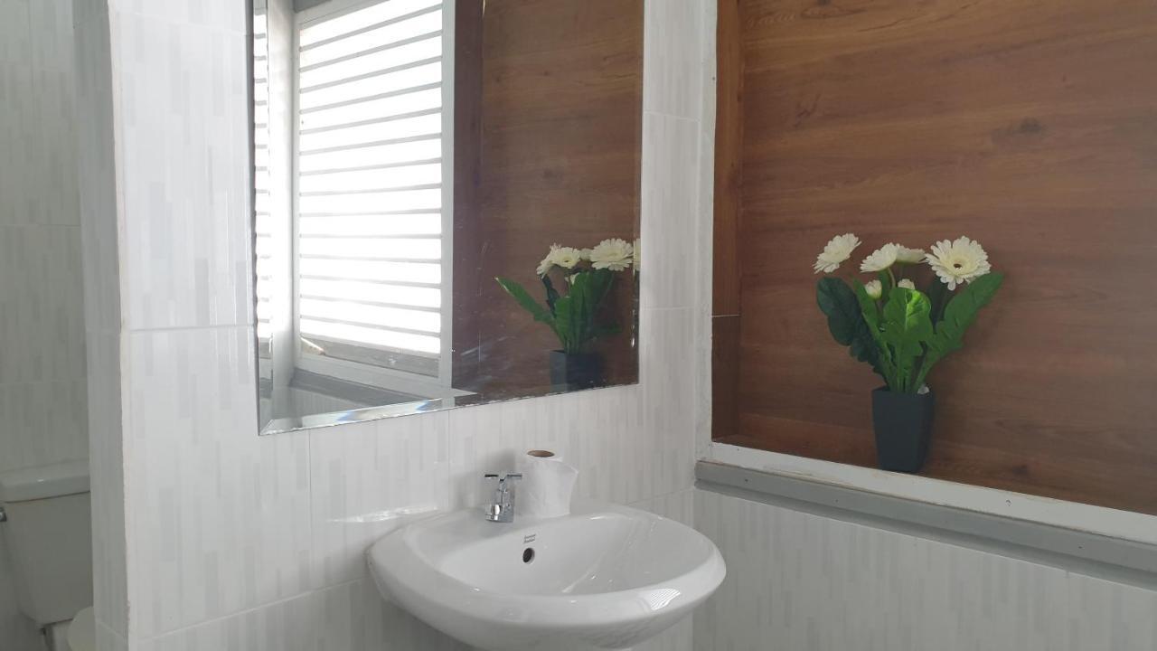 Aladdin Guest House Ko Phi Phi Exterior foto